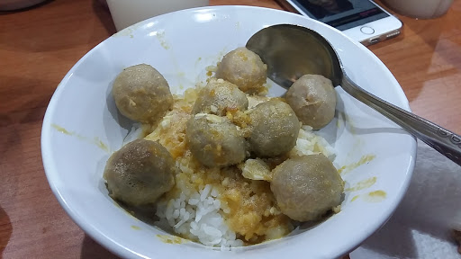 nasi bakso telur asin